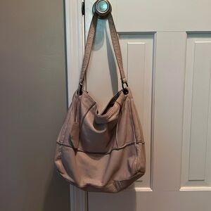 Leather bag, bone colored